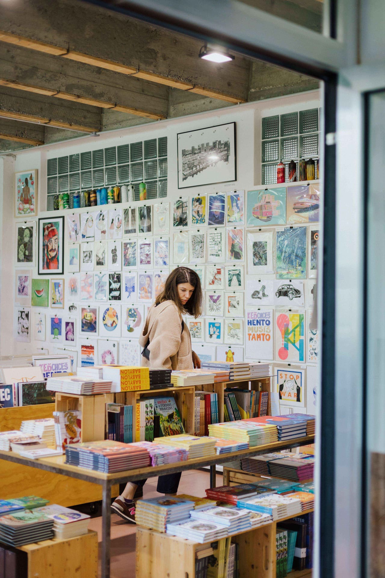 Publicaciones editoriales listas para punto de venta